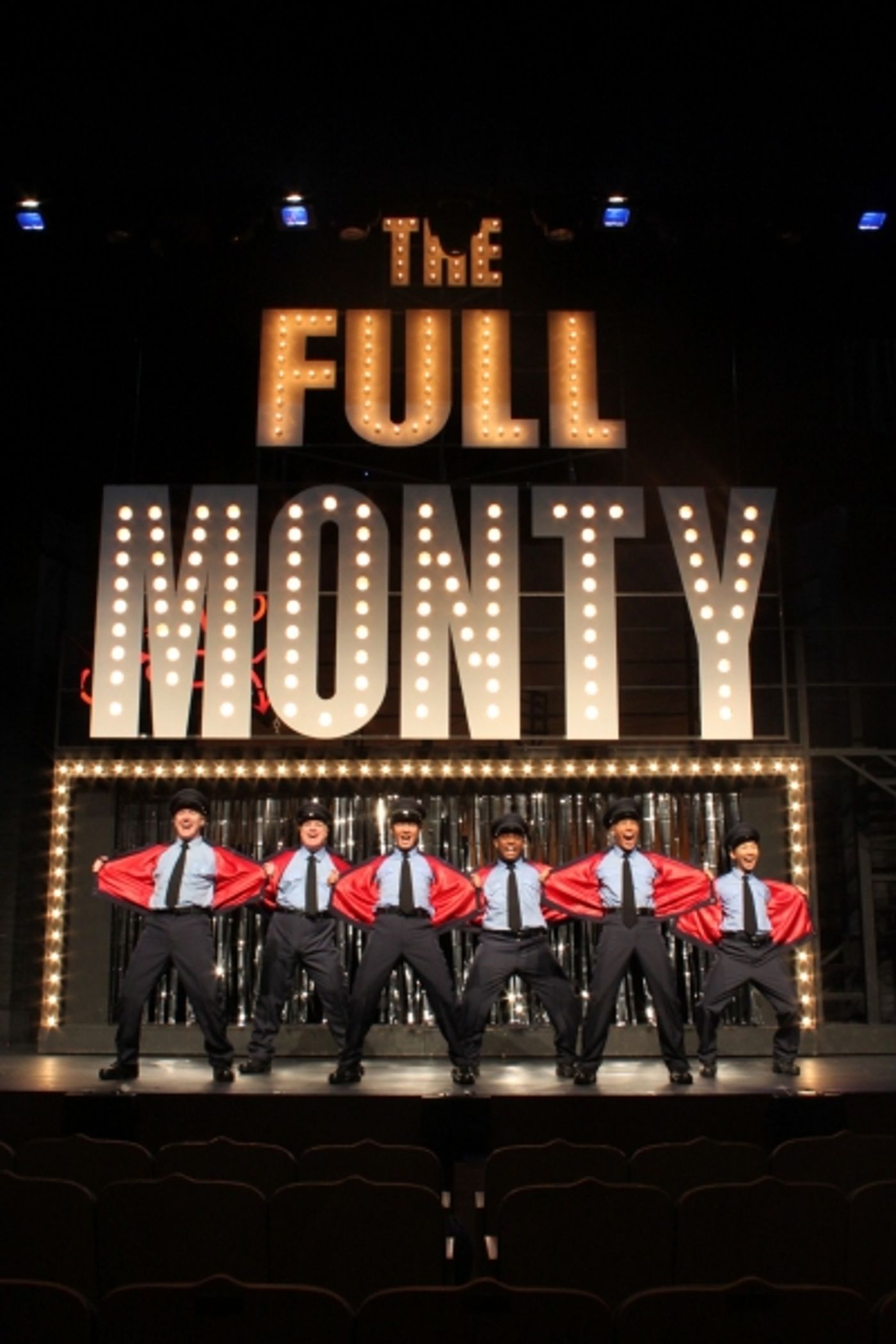 Photo Flash: THE FULL MONTY Singapore  Image