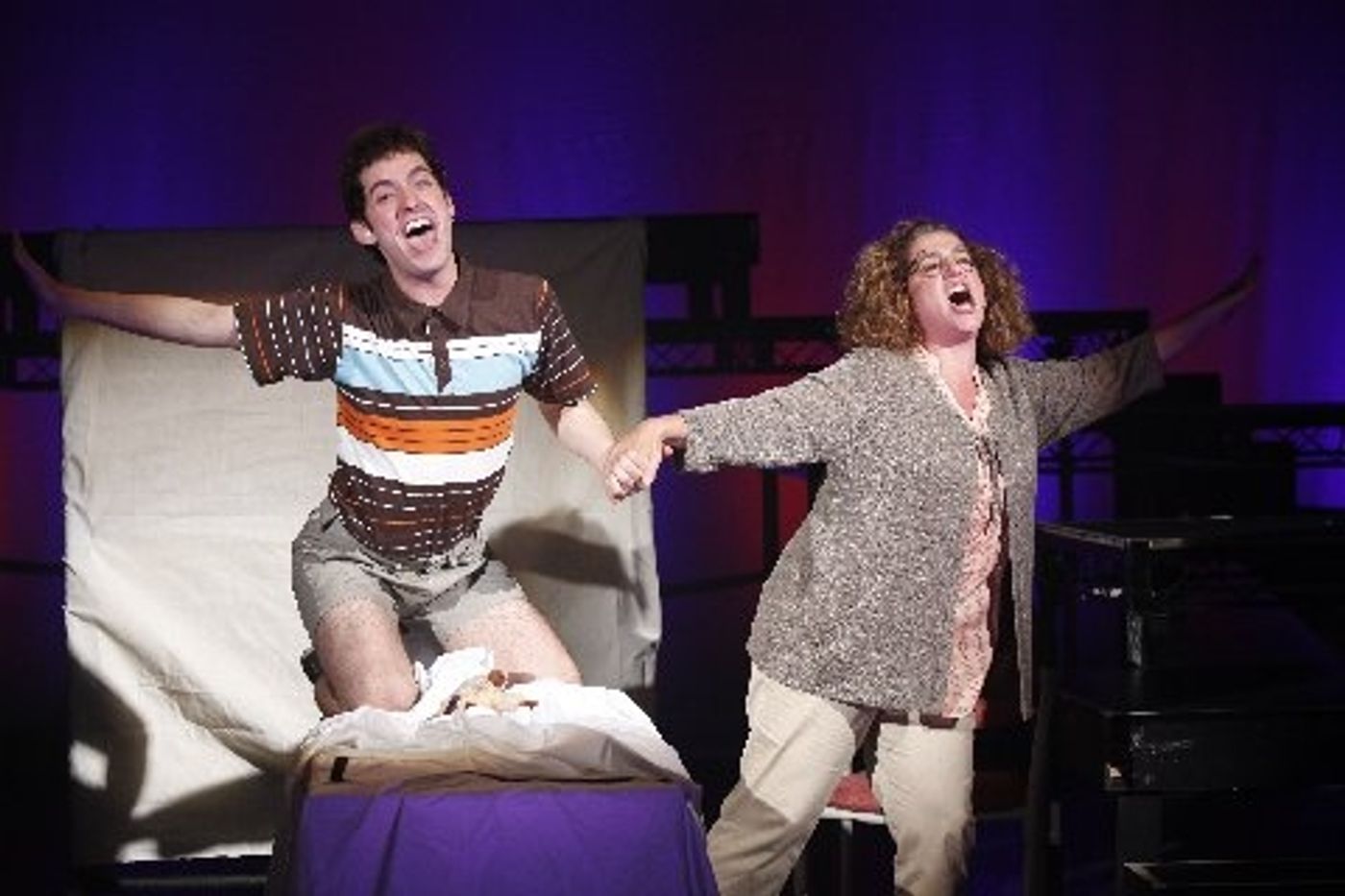 Photo Flash: I'LL BE DAMNED at The Vineyard  Image