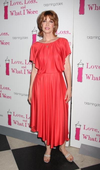 Sharon Lawrence Photo