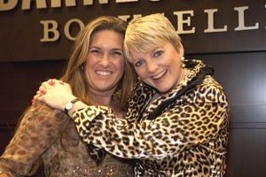 Rachel Greenbush (Baby Carrie Ingals) and Alison Arngrim (Nellie Oleson) Photo