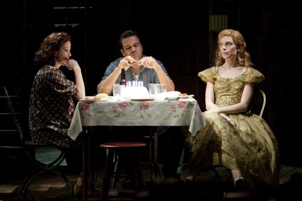 Stacia Rice (Stella Kowalski), Ricardo Antonio Chavira (Stanley Kowalski) and Gretche Photo