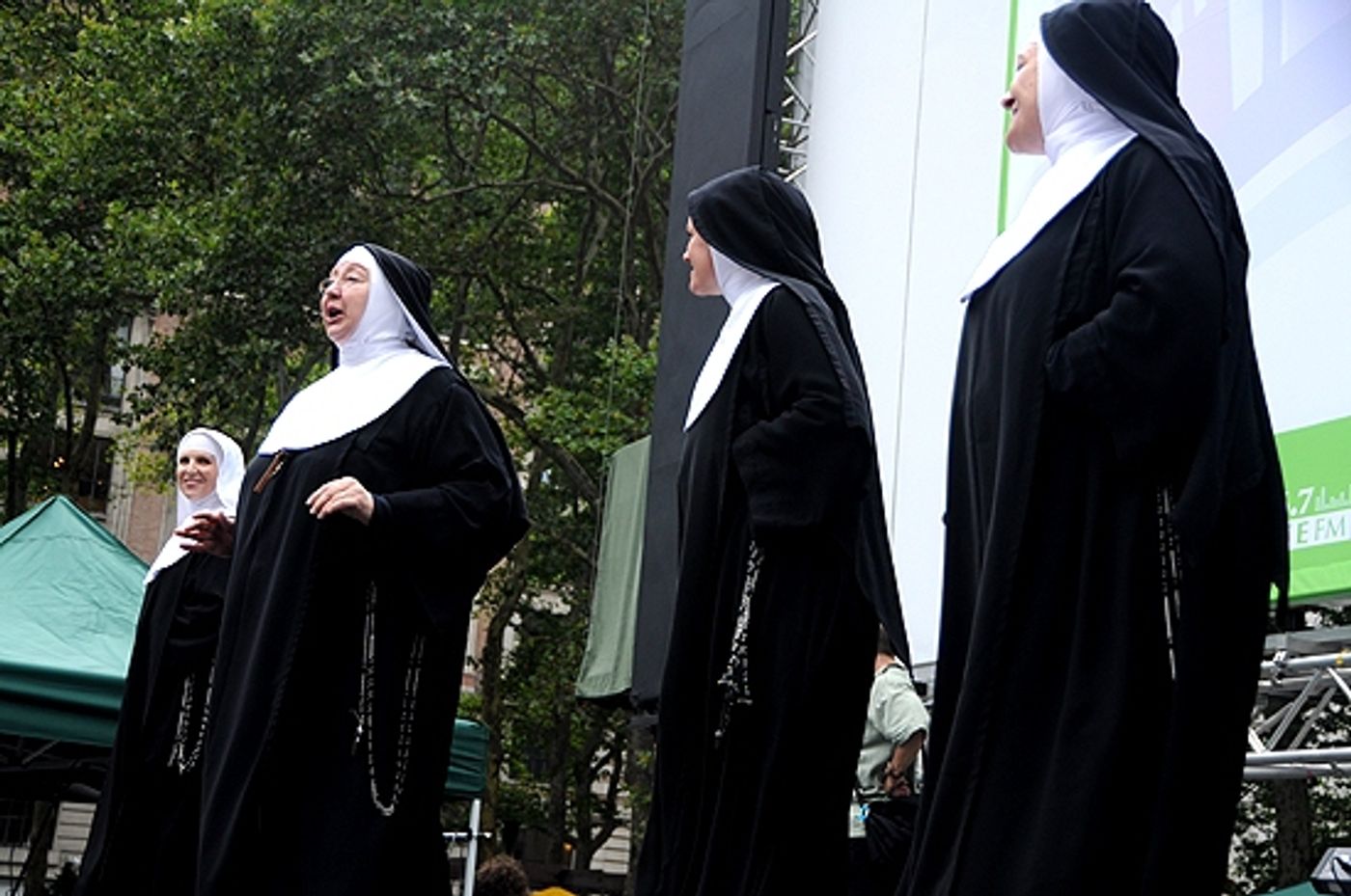 Photo Coverage: PROMISES, HEIGHTS et al. Play Broadway in Bryant Park, 7/8  Image