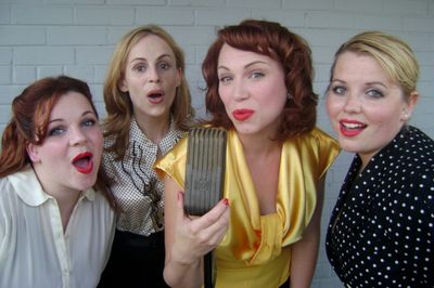 Christie Beckham, Morgan Scharff, Heather Manly and Sara Metting Photo