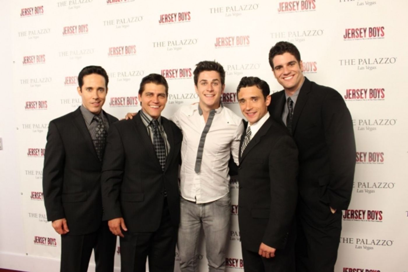 Photo Flash: David Henrie, Attends Phantom-The Las Vegas Spectacular & Jersey Boys Photo Flash: David Henrie, Attends Phantom-The Las Vegas Spectacular & Jersey Boys Image