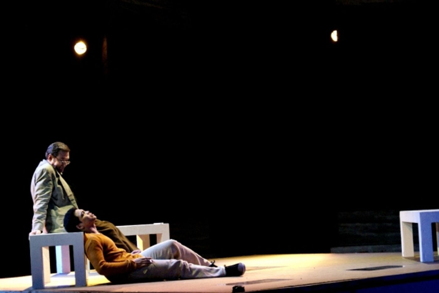 Photo Flash: EQUUS In Manila - First Look!  Image