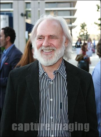 Robert Pine Photo