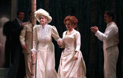 Elaine Stritch & Bernadette Peters Photo