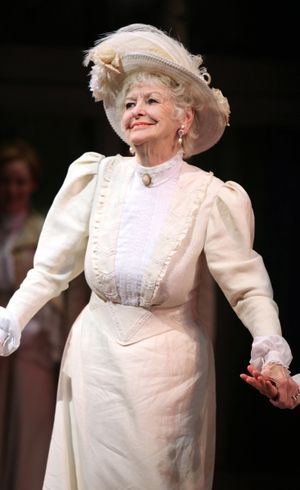 Elaine Stritch @ BroadwayWorld Elaine Stritch Photo