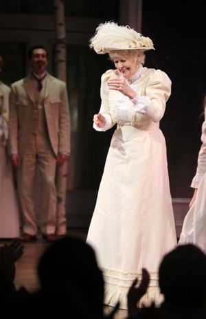 Elaine Stritch @ BroadwayWorld Elaine Stritch Photo
