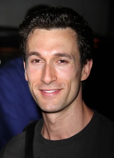 Aaron Lazar Photo