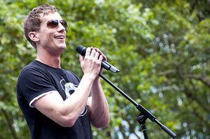 Andrew Samonsky (South Pacific) Photo