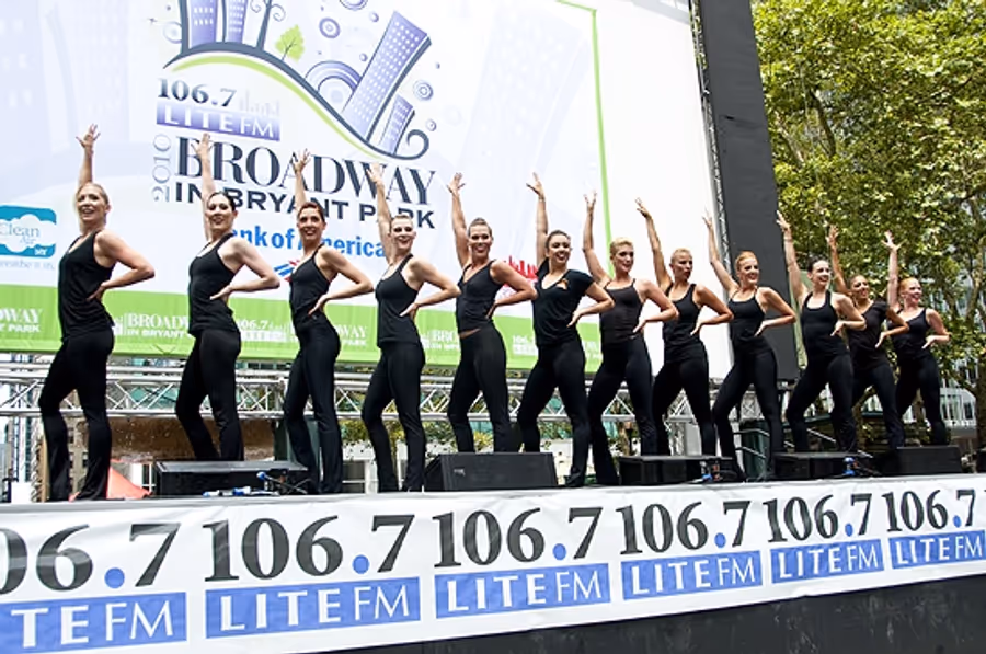 Photo Coverage: MEMPHIS, ELLIOT, PACIFIC and More Play Broadway in Bryant Park, July 15 Image