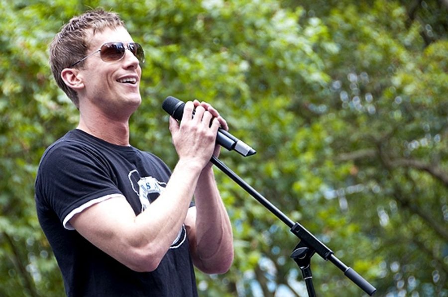 Photo Coverage: MEMPHIS, ELLIOT, PACIFIC and More Play Broadway in Bryant Park, July 15 Image