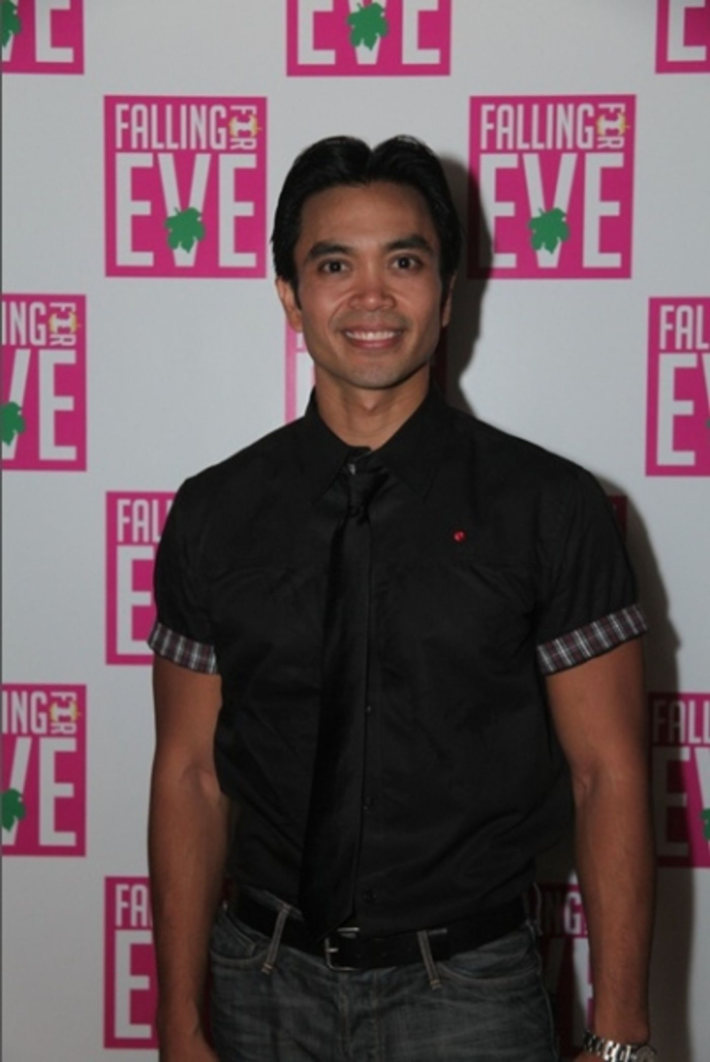 Photo Coverage: FALLING FOR EVE Opens Off-Broadway  Image