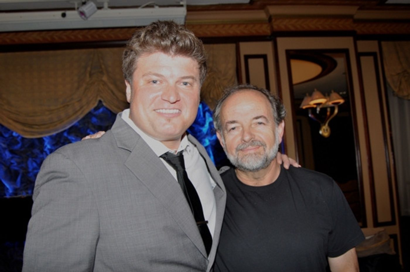 Photo Coverage: Gonzalez, Abraham et al. Sing Neil Berg at Feinstein's  Image