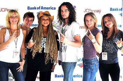 Jennifer Foote , Derek St. Pierre , Michele Mais, Constantine Maroulis, Emily Padgett Photo