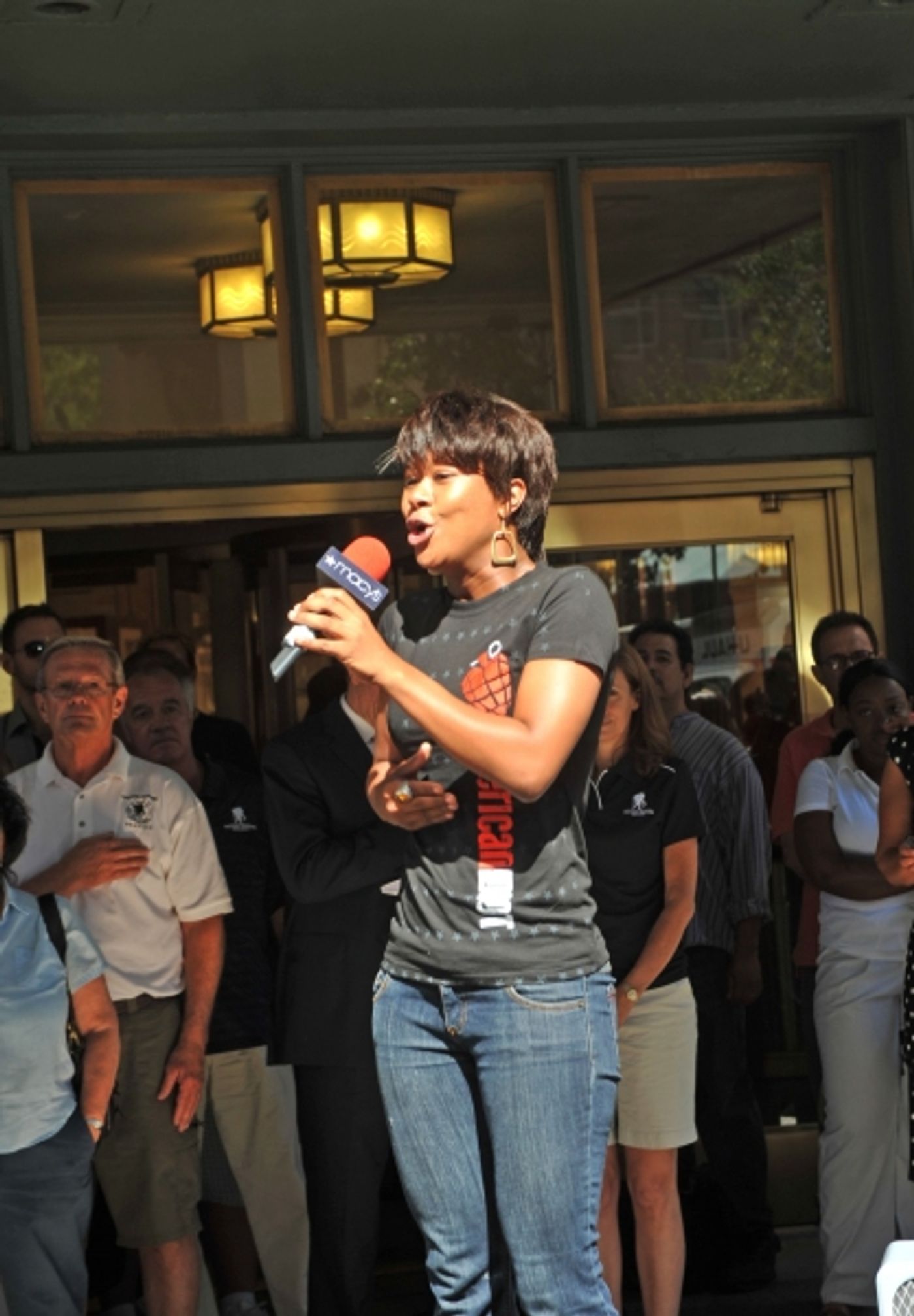 Photo Flash: AMERICAN IDIOT'S Christina Sajous Sings At Macy's Herald Square  Image