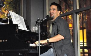 Lin-Manuel Miranda Photo