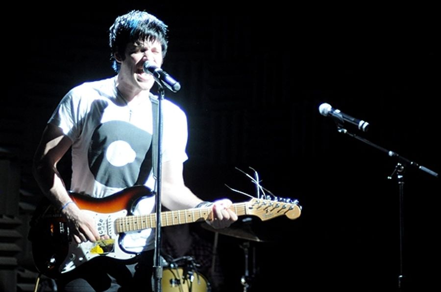 Photo Coverage: IDIOT Plays Joe's Pub for Bway Impact Image