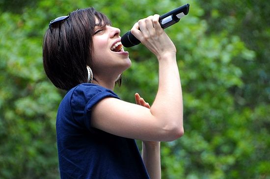Photos: WICKED, NORMAL, ADDAMS & LION KING Play Broadway In Bryant Park — photo 6 of 49