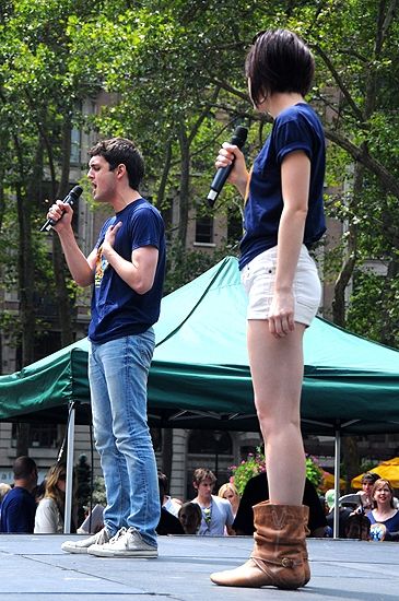 Photos: WICKED, NORMAL, ADDAMS & LION KING Play Broadway In Bryant Park — photo 12 of 49