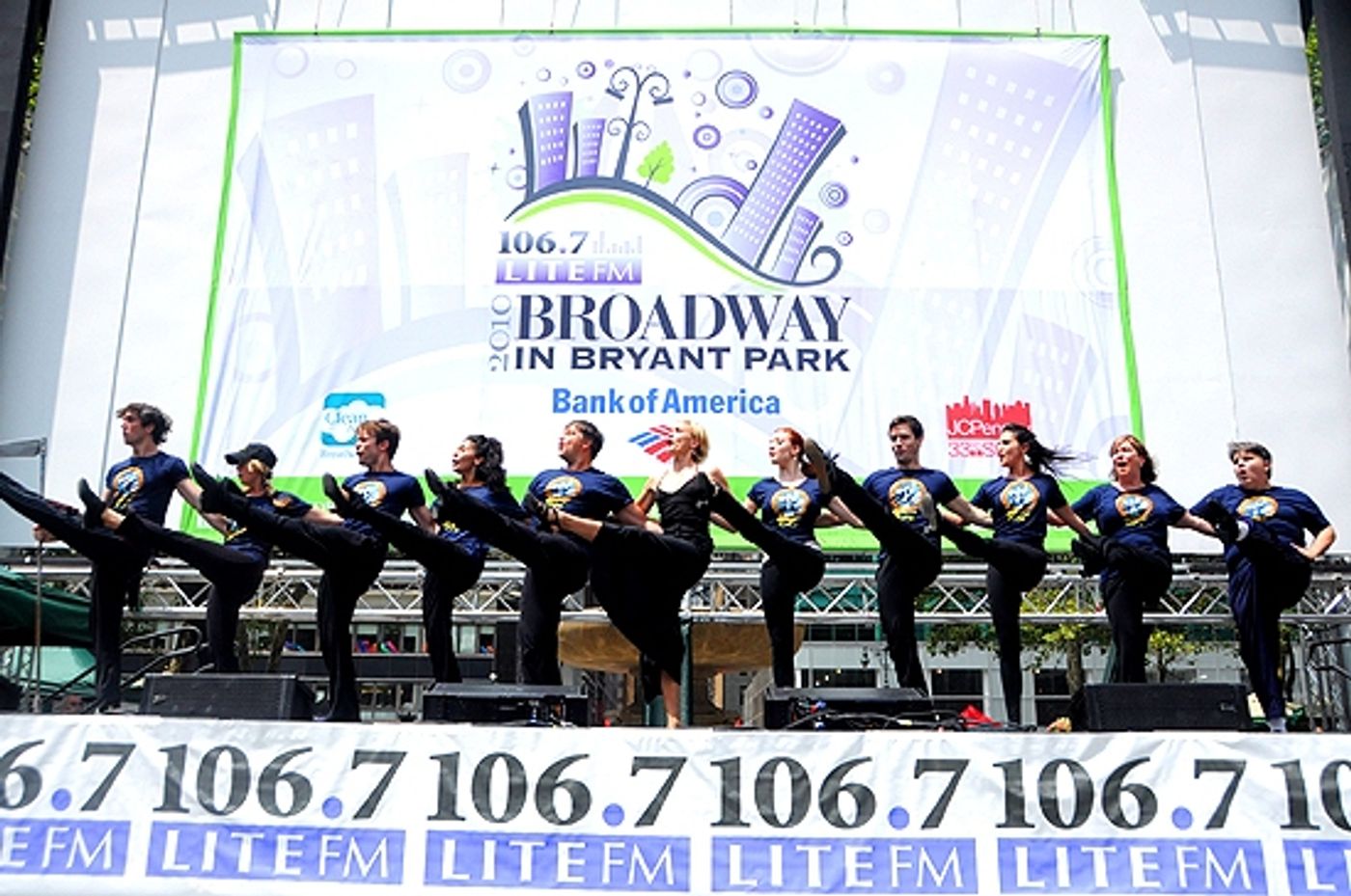 Photo Coverage: WICKED, NORMAL, ADDAMS & LION KING Play Broadway In Bryant Park  Image
