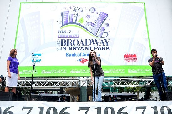Photos: WICKED, NORMAL, ADDAMS & LION KING Play Broadway In Bryant Park — photo 39 of 49