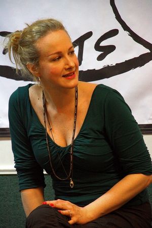 Katie Finneran Photo