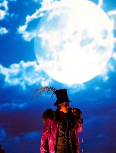 Adam Lambert Photo