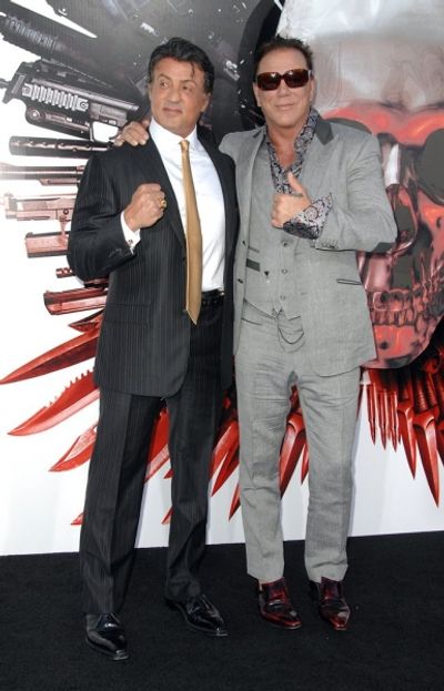  Sylvester Stallone (L) and Mickey Rourke Photo