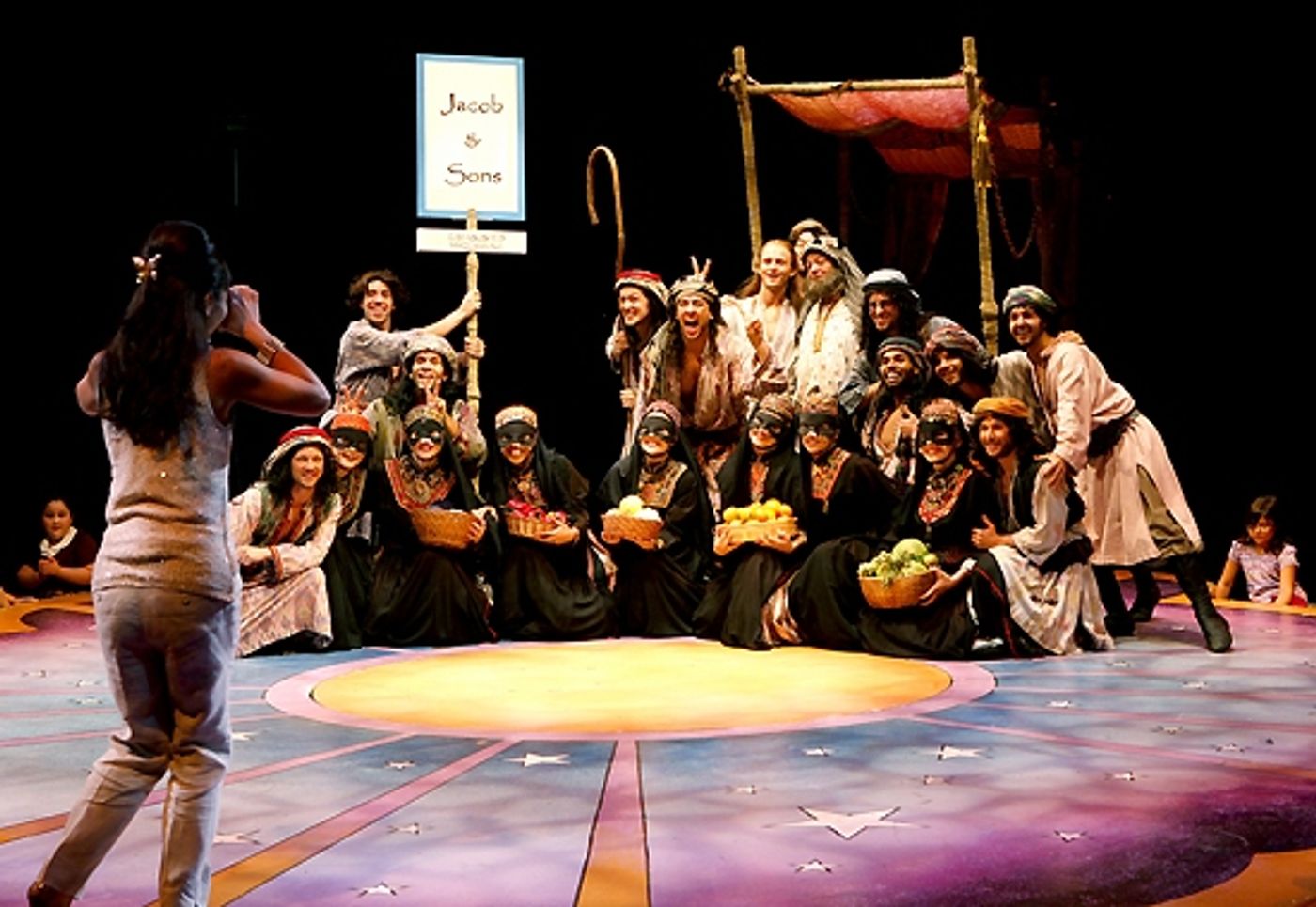 Photo Flash: North Shore Music Theatre's JOSEPH  Image