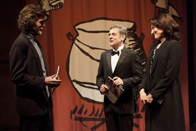 John Glover (L), Mark Nelson and Amy Aquino Photo