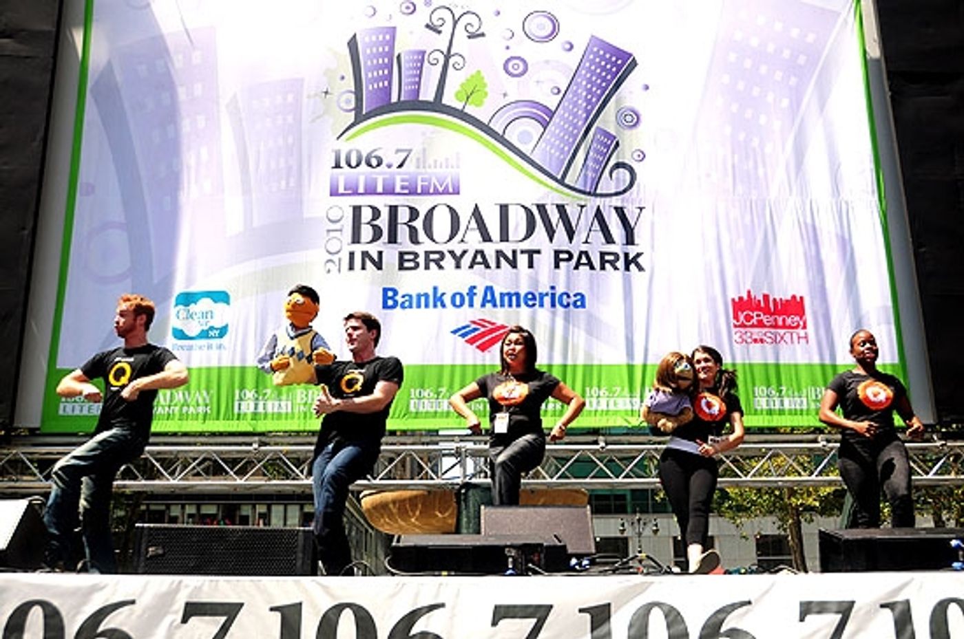 Photo Coverage: QUARTET, FELA!, AVENUE Q & More Play Broadway in Bryant Park! Photo Coverage: QUARTET, FELA!, AVENUE Q & More Play Broadway in Bryant Park! Image