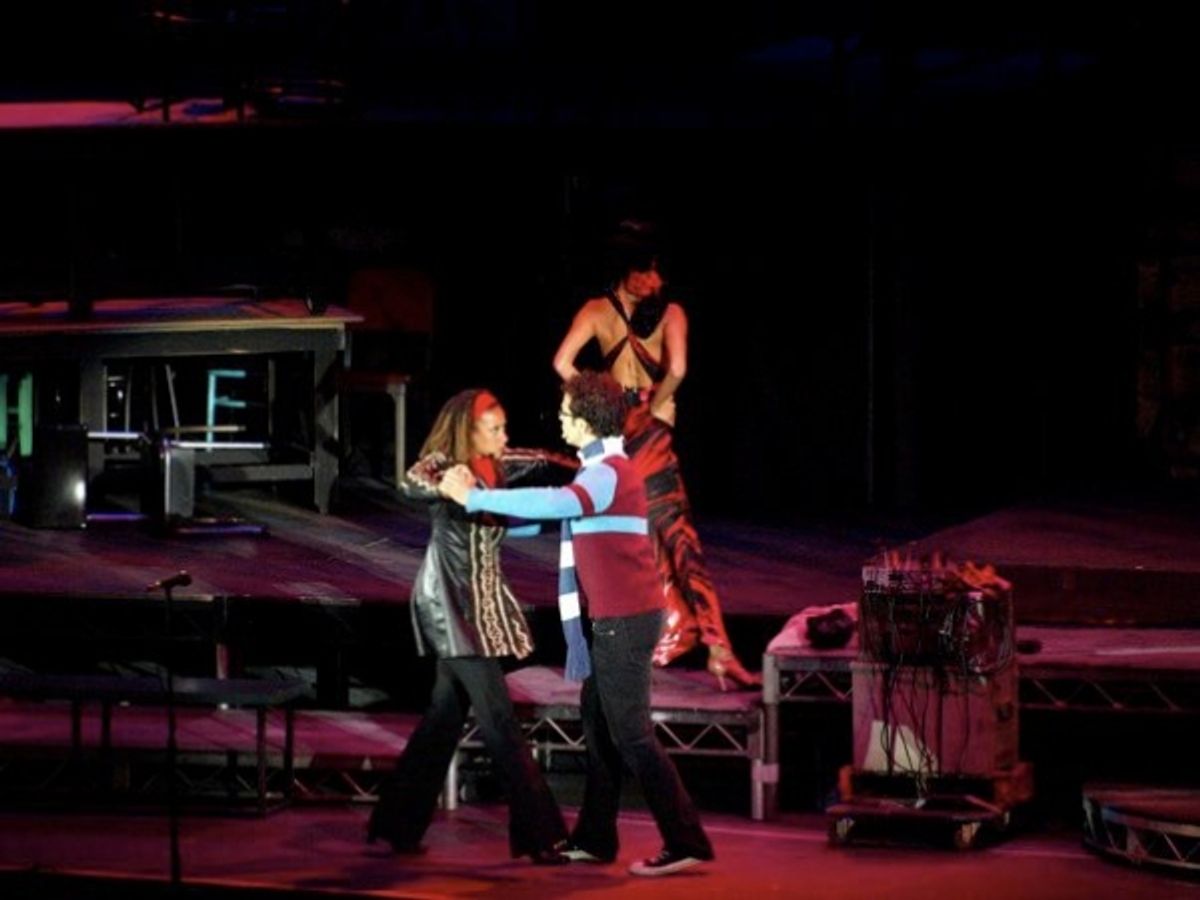 Tracie Thoms and Skylar Astin at 