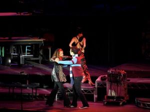 Tracie Thoms and Skylar Astin Photo