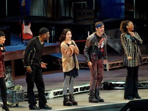 Wayne Brady, Vanessa Hudges and Tracie Thoms @ BroadwayWorld Wayne Brady, Vanessa Hudges and Tracie Thoms Photo