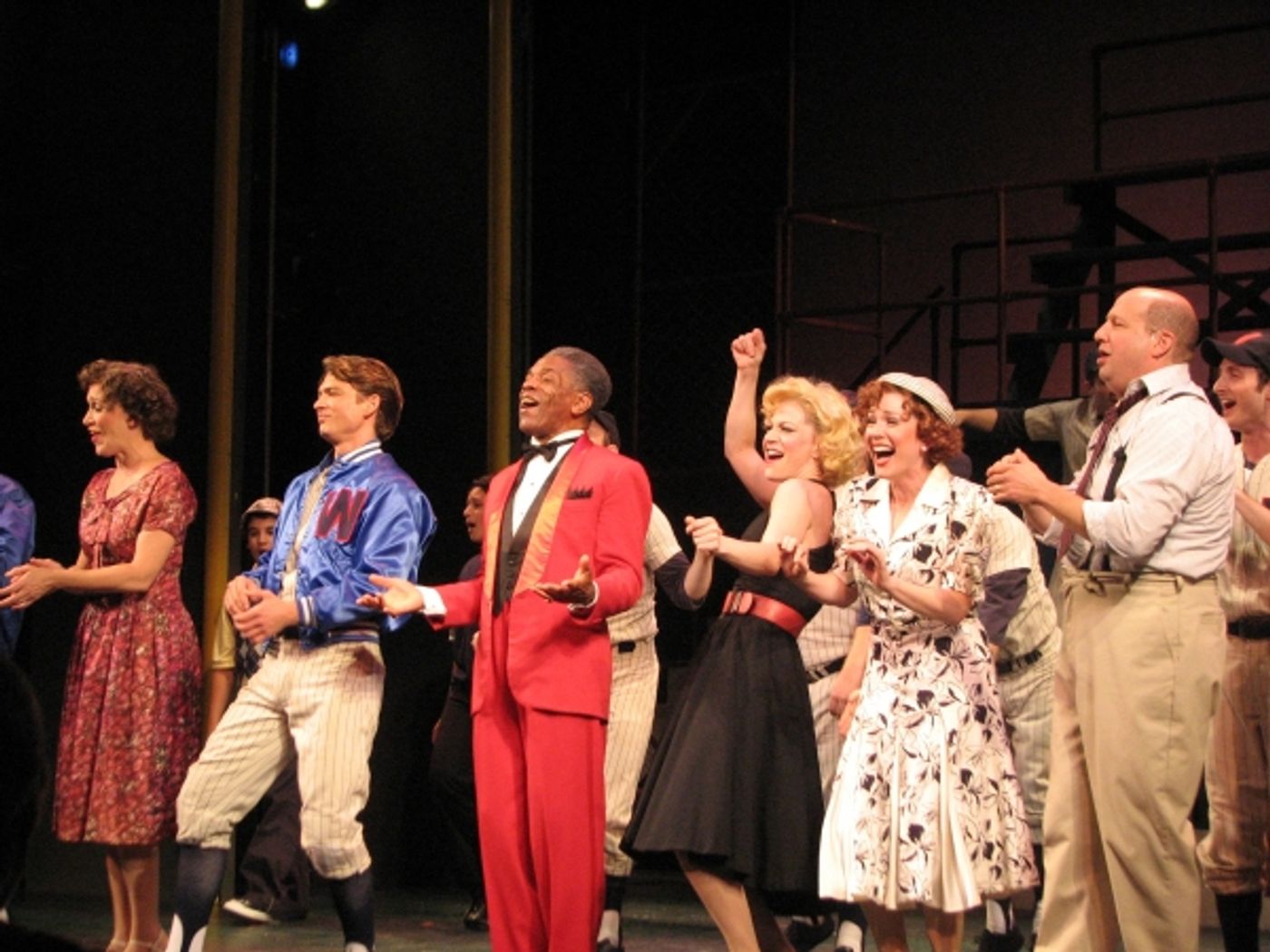 Photo Coverage: DAMN YANKEES at John W. Engeman Theater  Image
