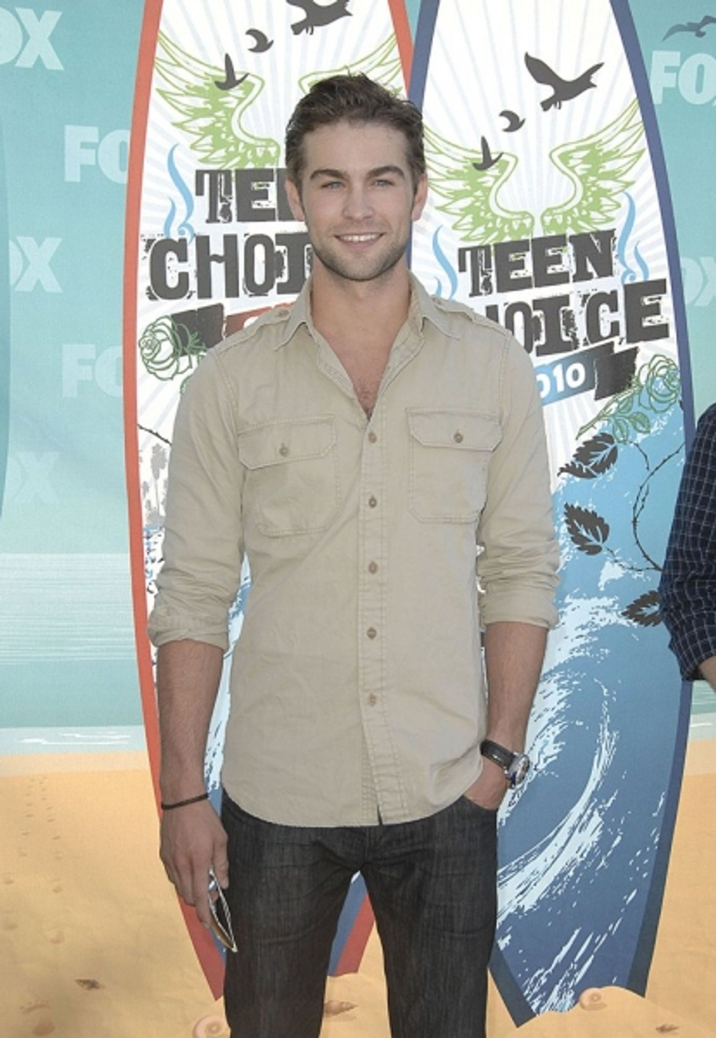 Photo Coverage: 2010 Teen Choice Awards - Arrivals  Image