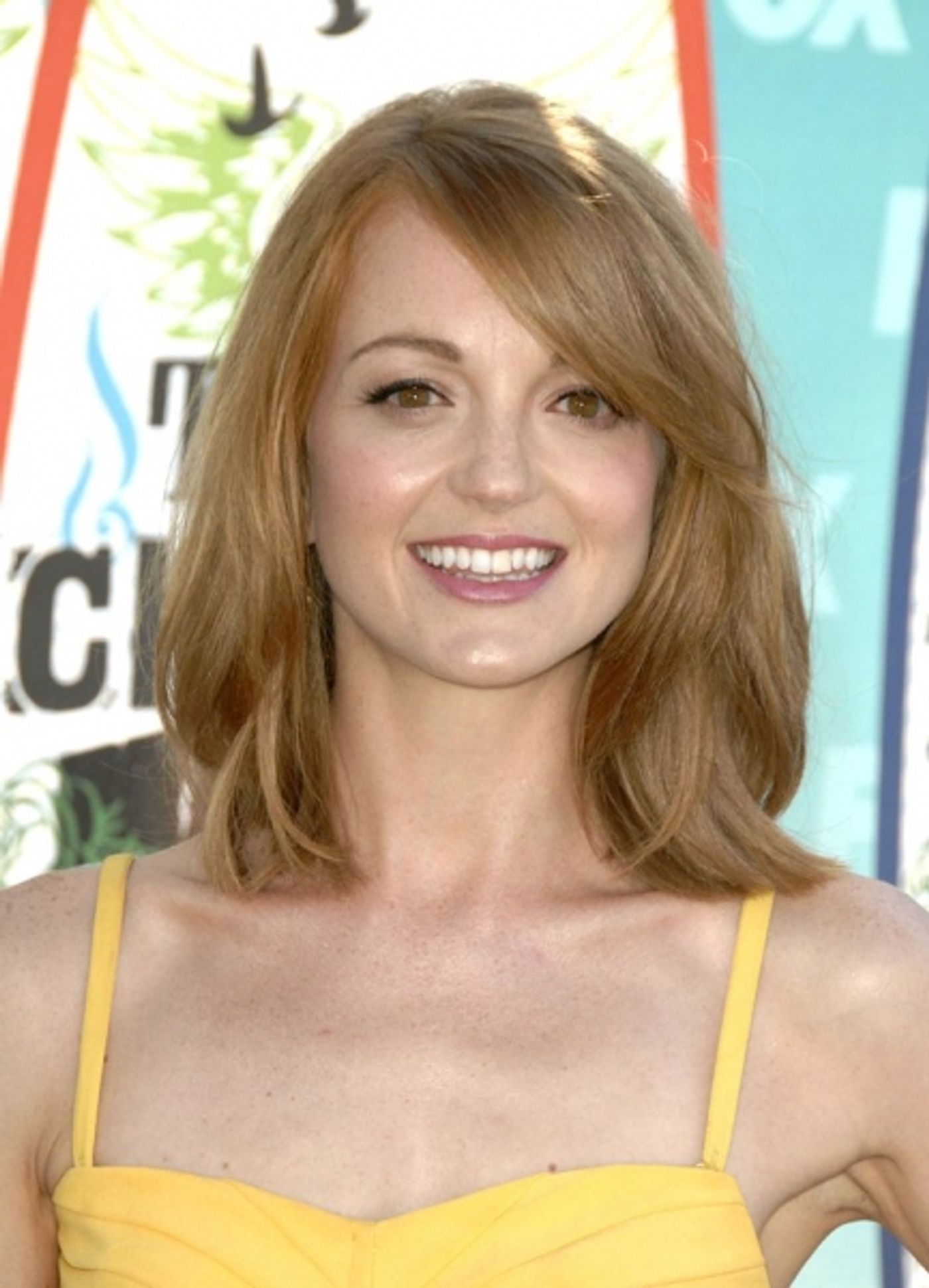 Photo Coverage: 2010 Teen Choice Awards - Arrivals  Image