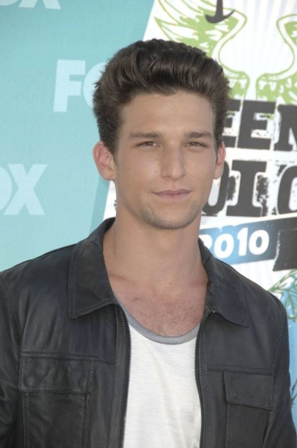 Daren Kagasoff Photo