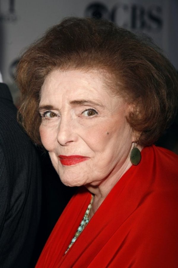 Patricia Neal arriving to the 60th Annual Tony Awards, June 11, 2006 Photo