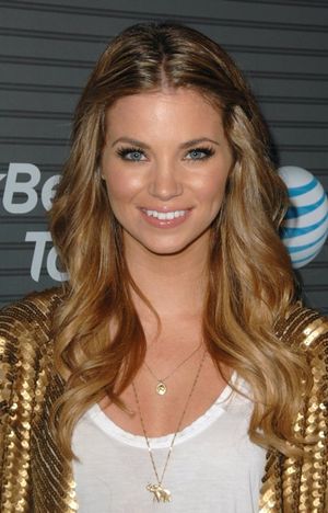 Amber Lancaster @ BroadwayWorld Amber Lancaster Photo