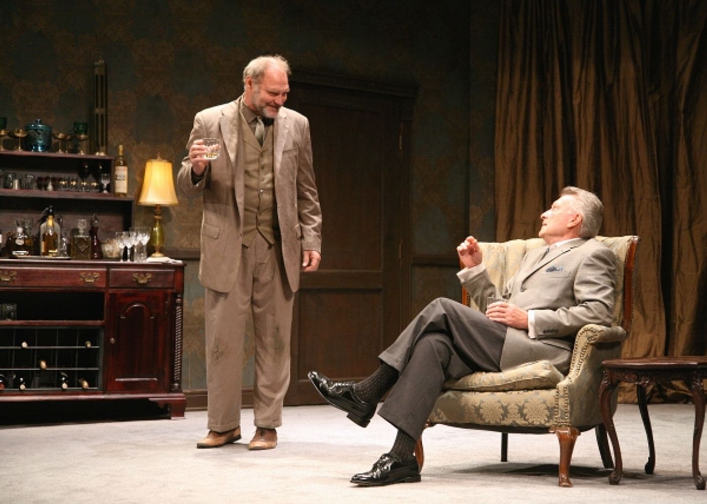 Photo Flash: The Shakespeare Theatre of New Jersey Presents NO MAN'S LAND  Image