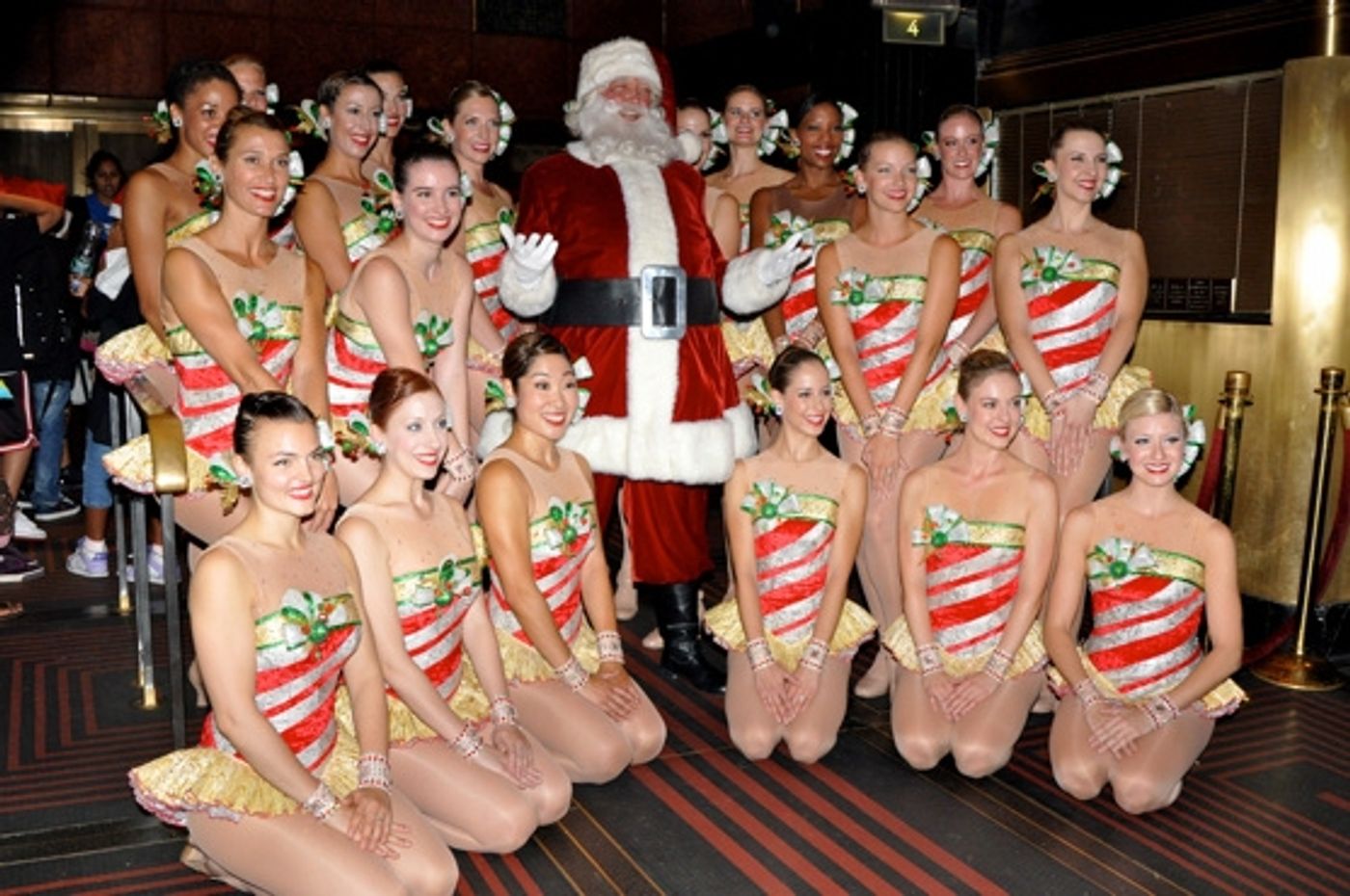 Photo Coverage: Rockettes Kick Off 2010 Radio City Chistmas Spectacular with Nationwide Kickline  Image