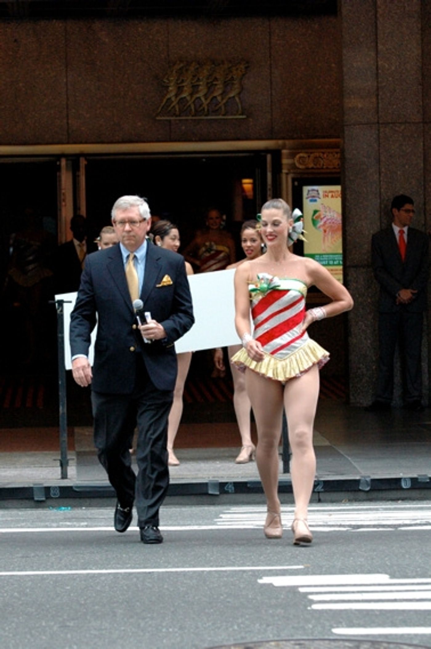 Photo Coverage: Rockettes Kick Off 2010 Radio City Chistmas Spectacular with Nationwide Kickline  Image