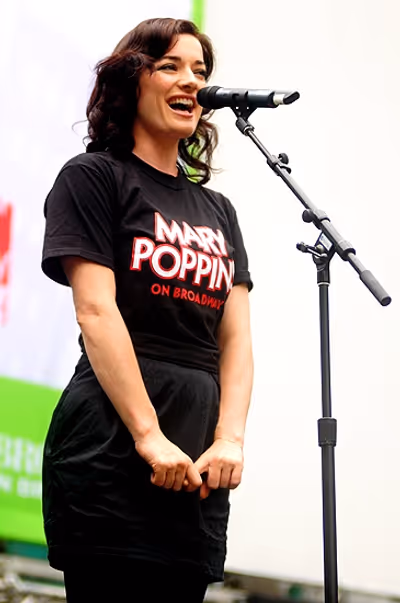 Laura Michelle Kelly ( Mary Poppins ) Photo