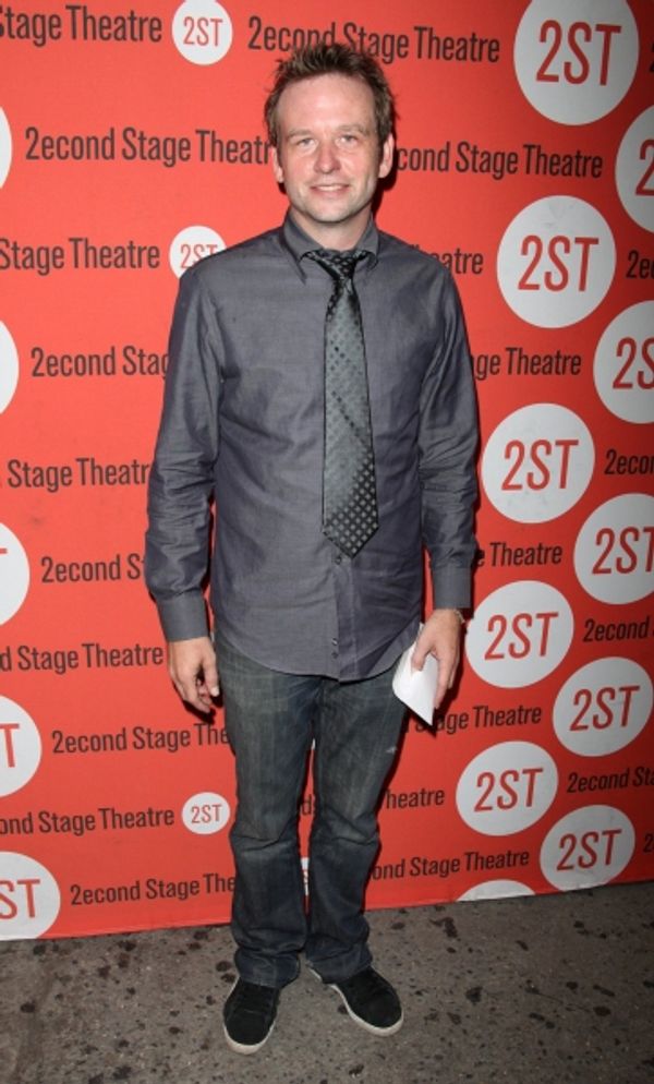 Dallas Roberts Photo