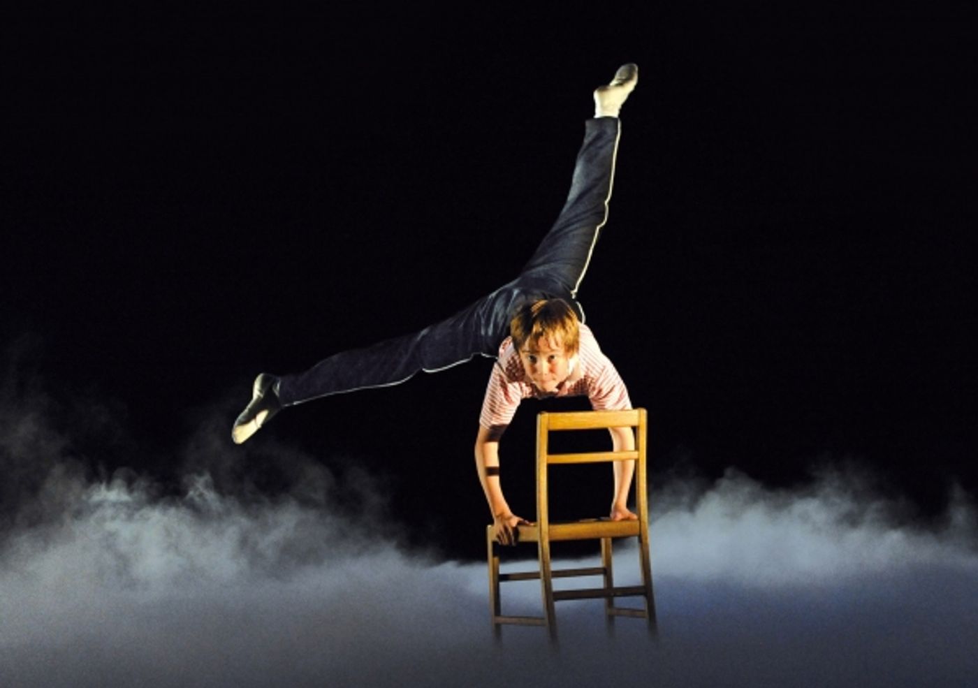 Photo Flash: BILLY ELLIOT THE MUSICAL at the Victoria Palace Theatre  Image