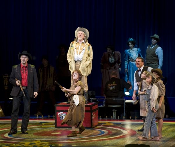 Photo Flash: Patti LuPone Opens ANNIE GET YOUR GUN at Ravinia — photo 1 of 6