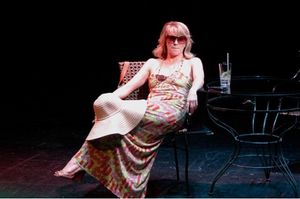 Lauren Kennedy @ BroadwayWorld Lauren Kennedy Photo